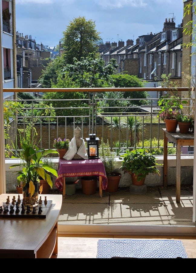 Cosy Double En Suite Room in our Sanctuary Flat  Main Photo