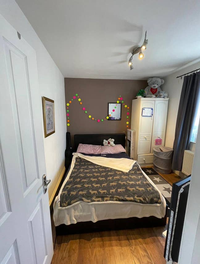 Room with Toilet to rent  Main Photo