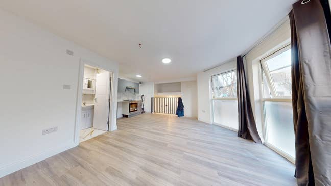 Newly Refurbished 2 Bed Flat In Willesden Green  Main Photo