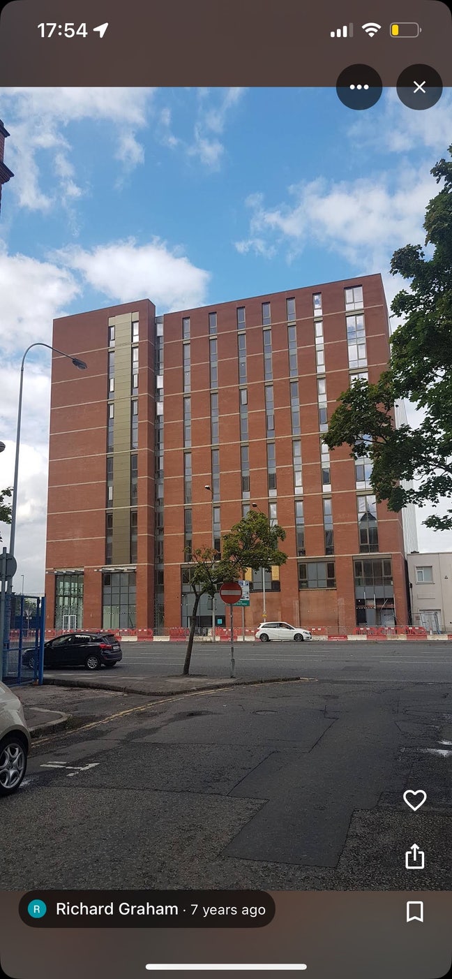 En-Suite Available 1st May-11th July  Main Photo