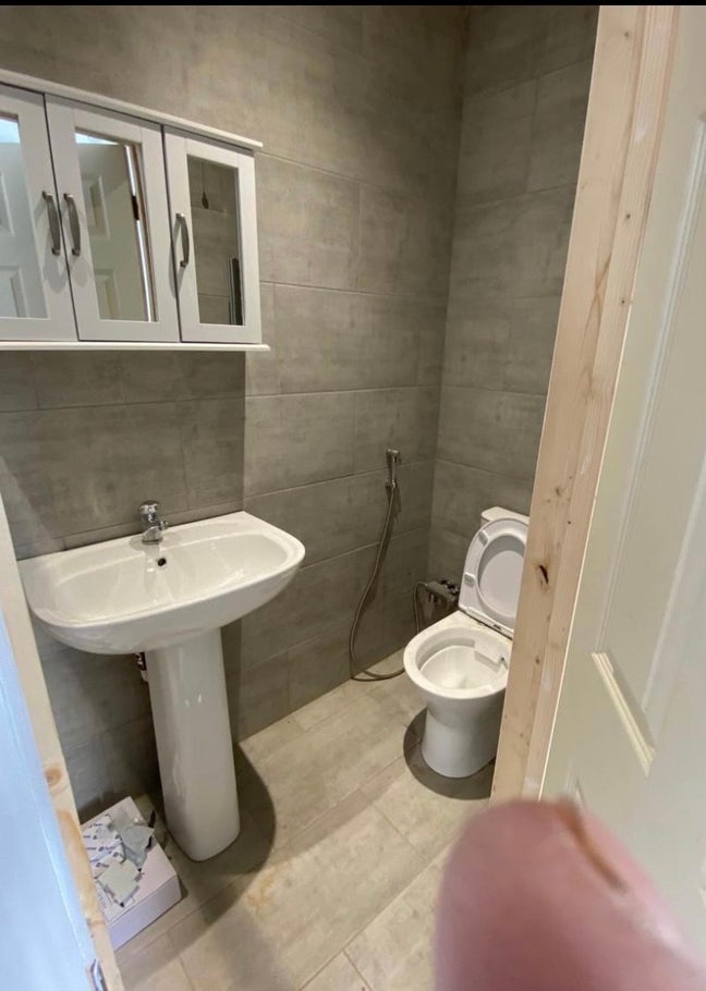 Studio Flat Main Photo