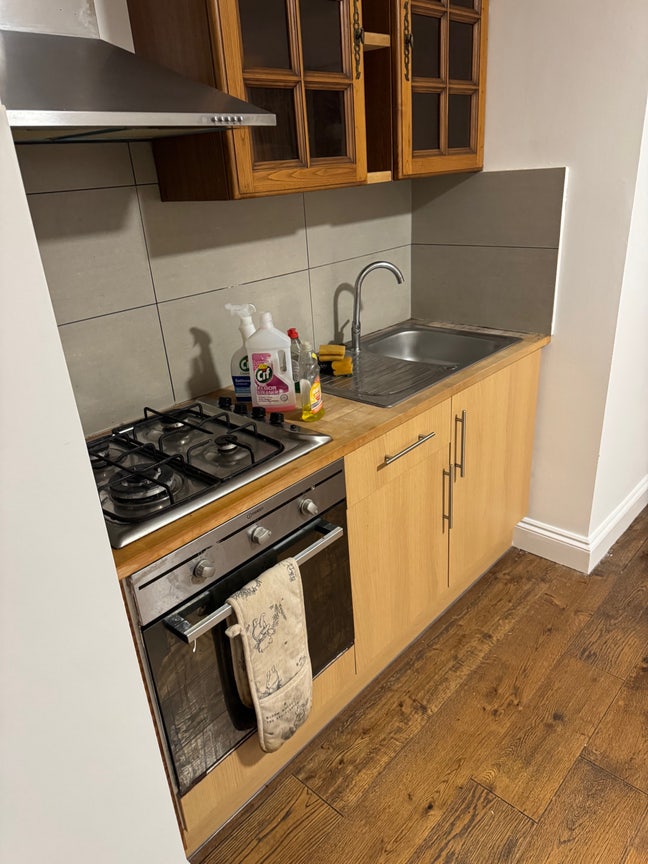 Studio flat  Main Photo