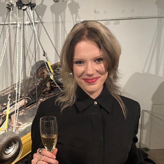 Professional Seeking Queer Friendly Home Main Photo