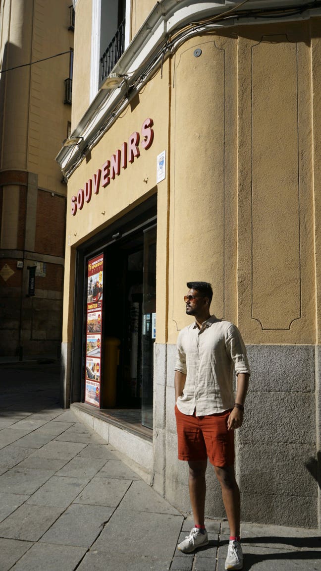 Looking to move into a flat share close to city. Main Photo