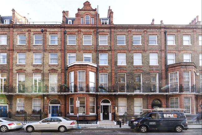 Luxury high ceiling home in Marylebone  Main Photo