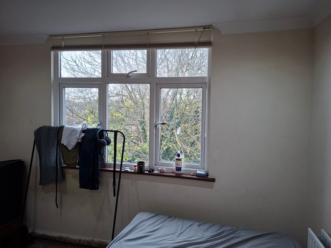 One double room and one single room avilable Main Photo