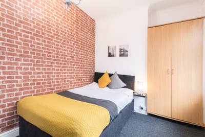 🔥Gorgeous Room Sought After Beeston 🔥 Main Photo