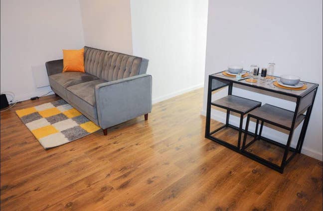 Lovely two bedroom apartment in South Tottenham. Main Photo