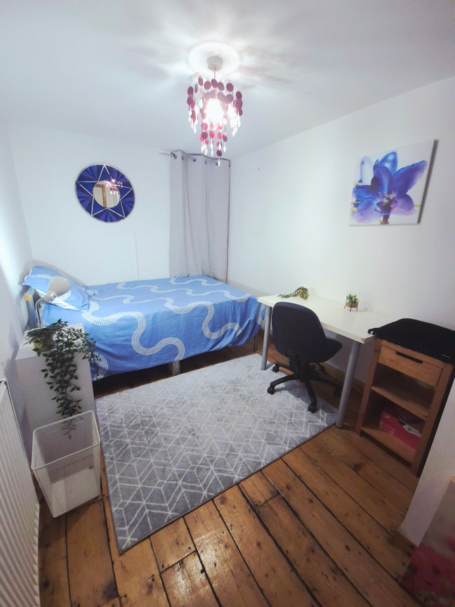 DoubleRoom,Cenral, Students,BillsIncl Main Photo