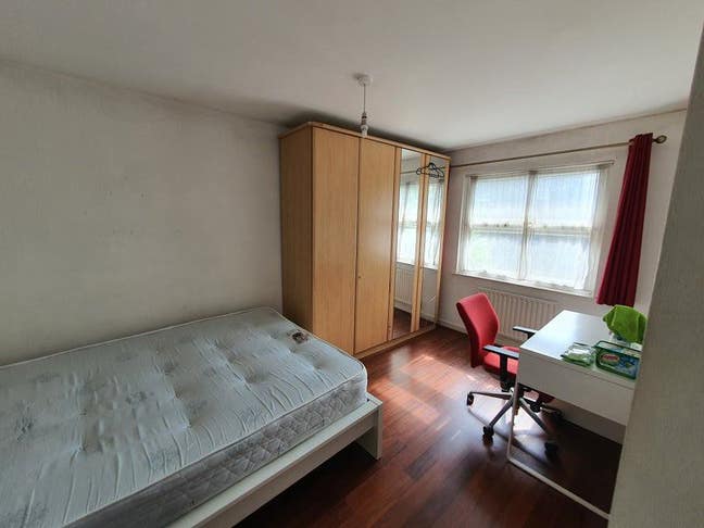 Double room 5 mins from Oval Tube St. Main Photo