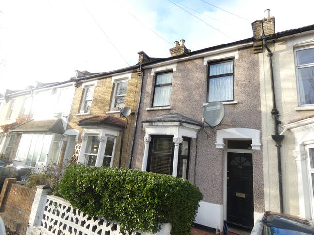 Fantastic 2 bed house with Garden, Forest Gate E7 Main Photo
