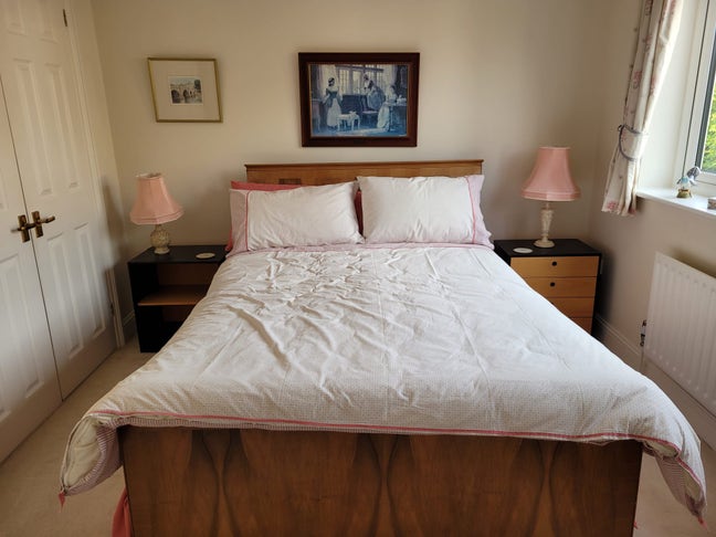 Homeshare -  Teddington, Richmond Main Photo