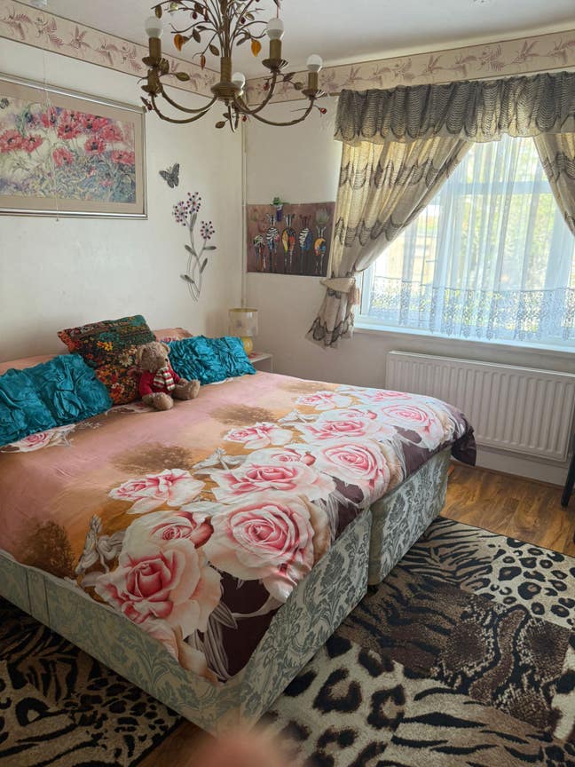 Spacious and Cosy Double Rooms for Rent in NW2 7PE Main Photo