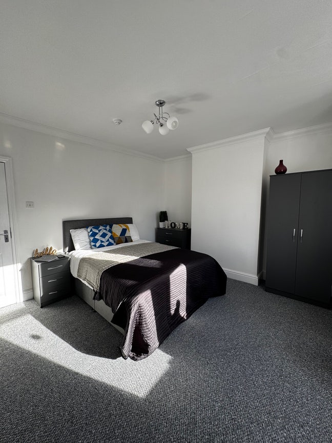 Central Gloucester Houseshare Main Photo