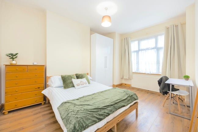 Large Double Room in Amazing House in Balham Main Photo
