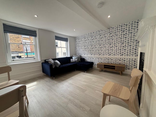 Design-Led Rooms in Low-Occupancy Shared Flats Main Photo