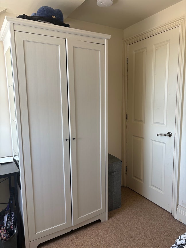 Cozy Double Room by Cabot Circus  Main Photo