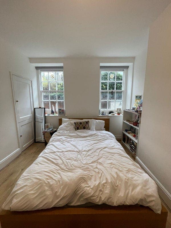 Beautiful room to rent in Angel Main Photo