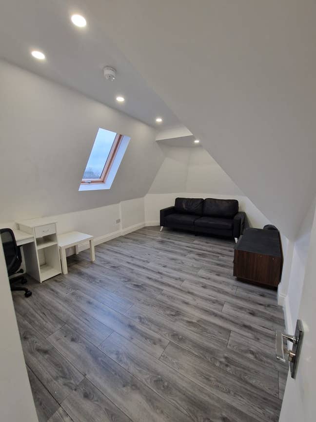 Two Bedroom Flat Main Photo