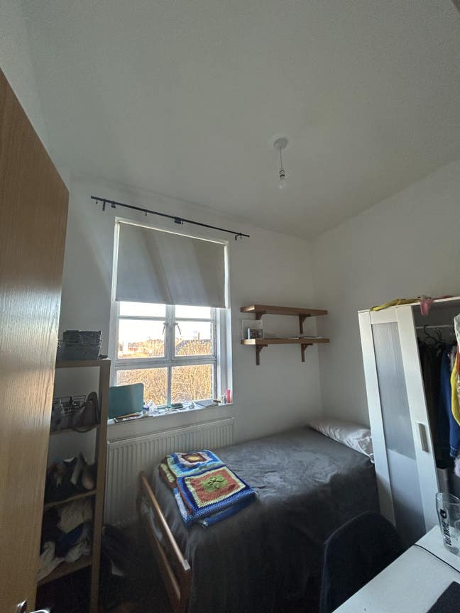 Room Available for the Holidays Main Photo