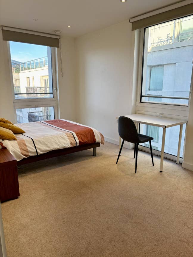 Double room in friendly houseshare @ East Village Main Photo