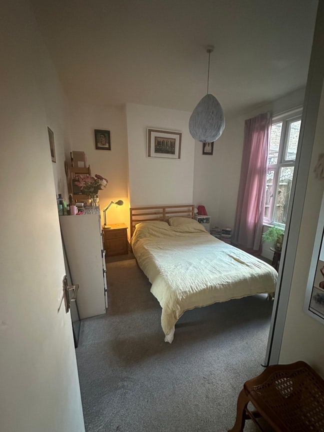 Spacious Double Room in Harringay, Short let Only  Main Photo