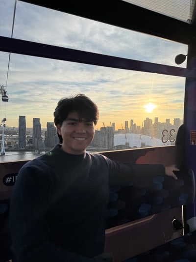 Young professional looking for en-suite /studio Main Photo