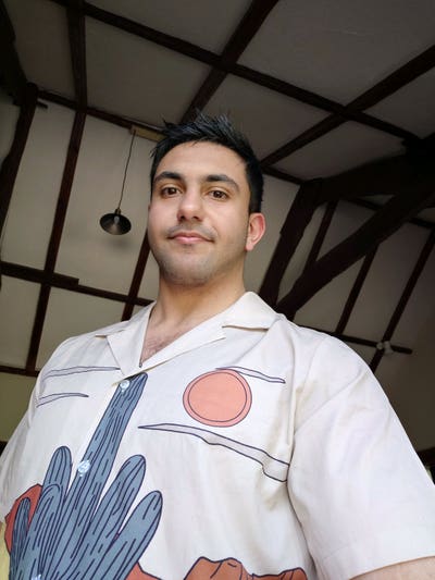 Medical Professional looking for a housemate Main Photo