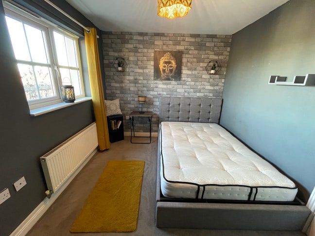 En-suite in ST4 - DSS accepted Main Photo