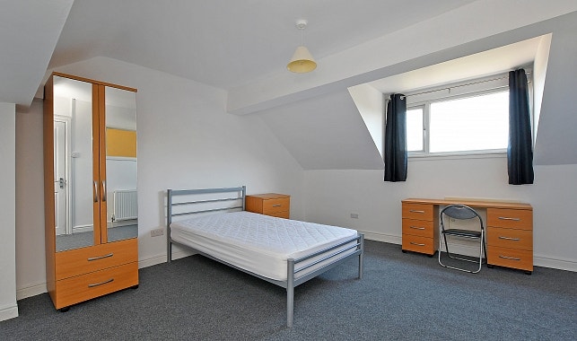 House share at Bramall Lane, one bedroom Main Photo