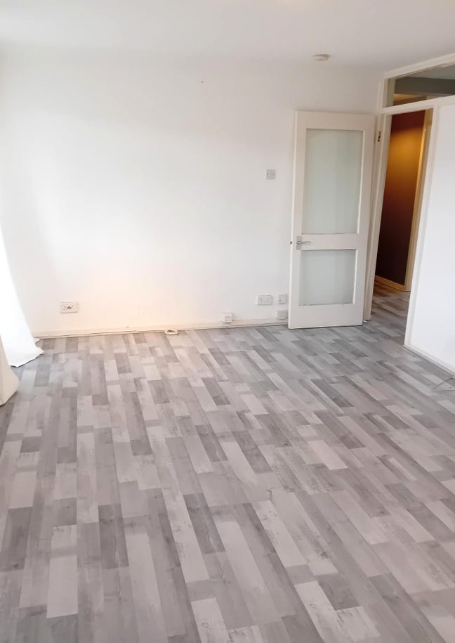 Two bed flat, Orpington, £900 PCM Including Counci Main Photo