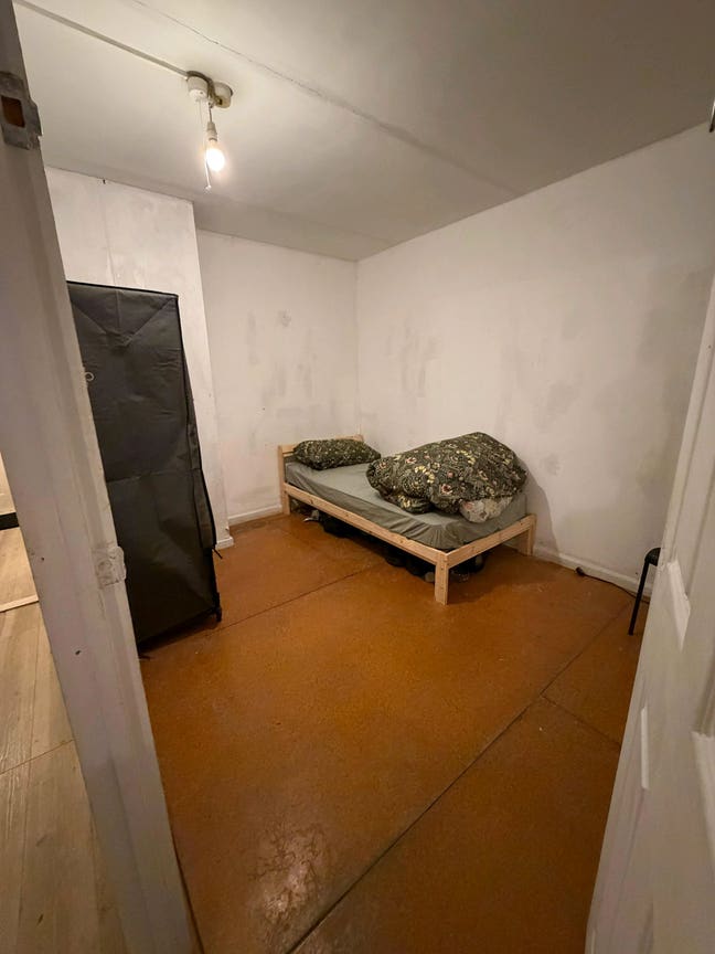 Single Room to let in City Centre  Main Photo