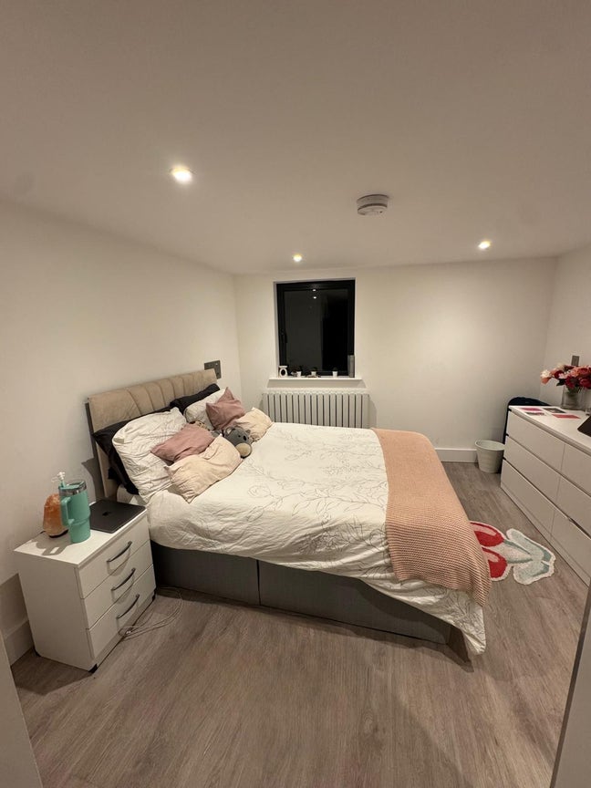 En-suite available in Bethnal Green. (read descr.) Main Photo