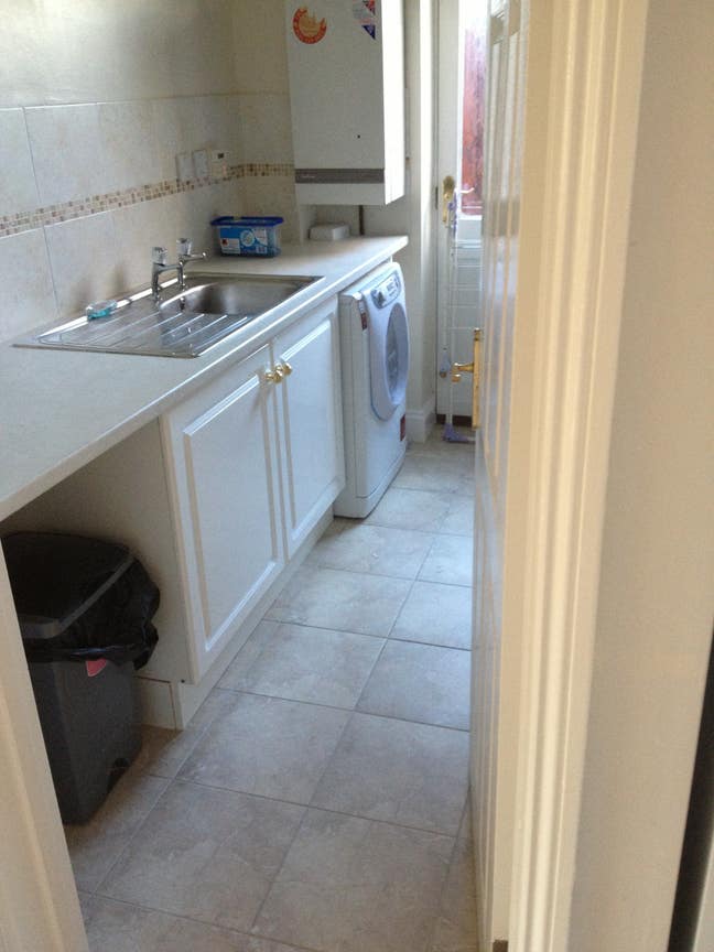 Double-bedrooms in peaceful Walderslade Woods Main Photo