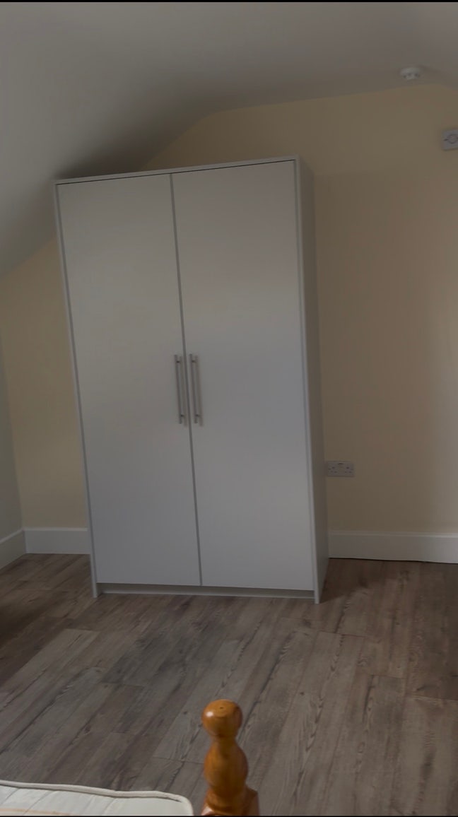 1 Double room in NW10  Main Photo