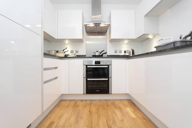New Year New Dream Home! Modern Flat in Greenwich Main Photo