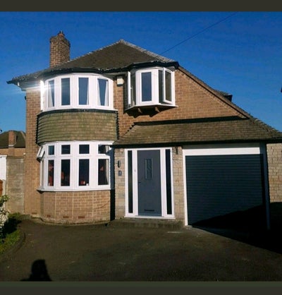 Double room in shared house Main Photo