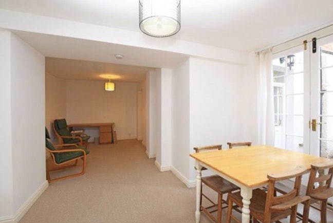 1 Bed Flat to Rent in Pennsylvania Park Exeter Main Photo