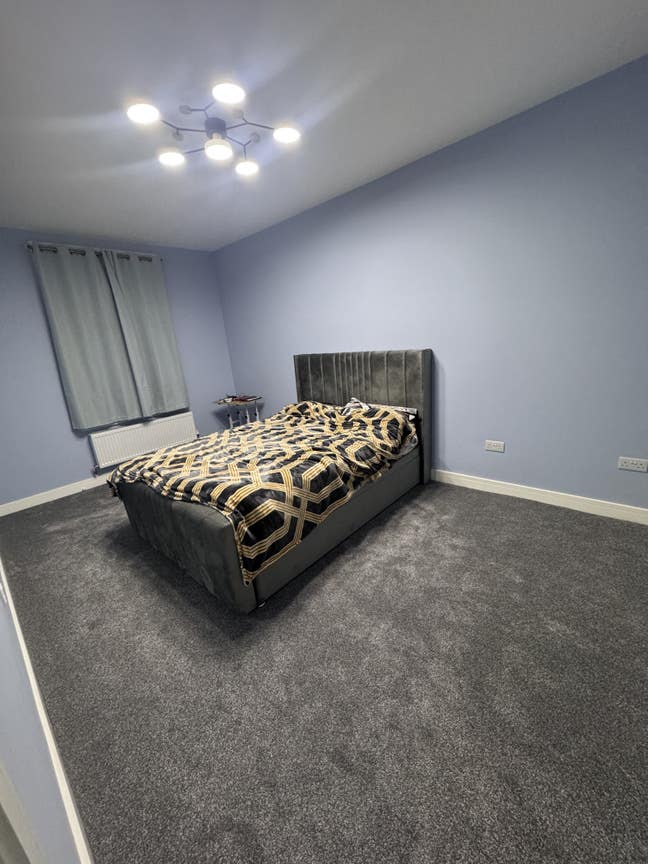 Double Bed Room - South Croydon (CR0 1EQ) Main Photo