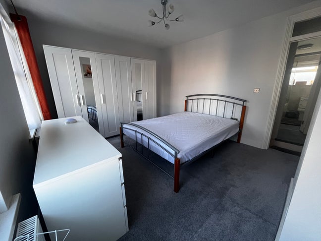 Double room available  Main Photo