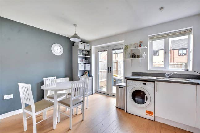 Double Room/single Room  Main Photo