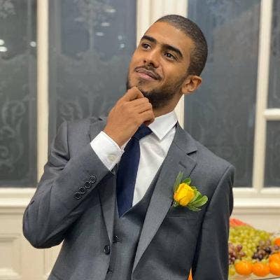 Simple and quiet guy looking for a place Main Photo