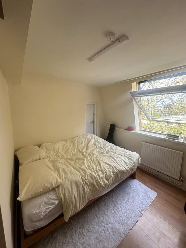 SUBLET my room in Camden dec15th! Main Photo