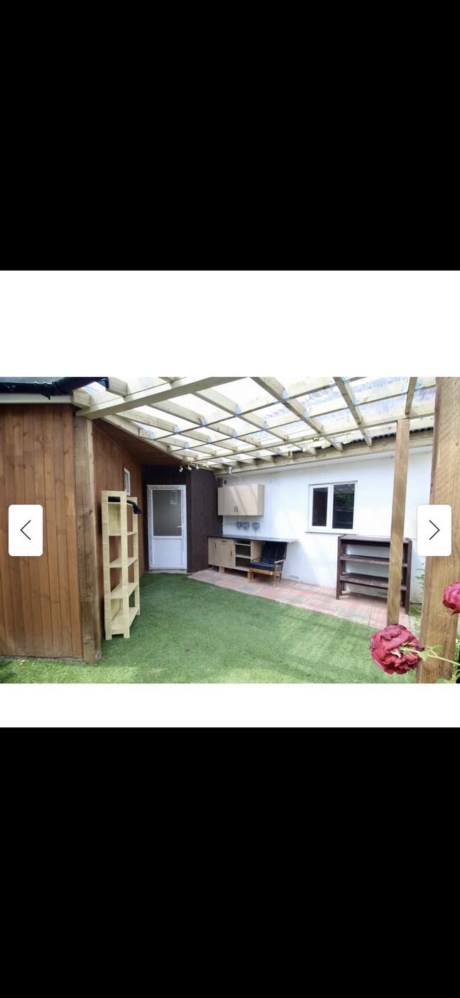 One double bedroom En-suite Available in December. Main Photo