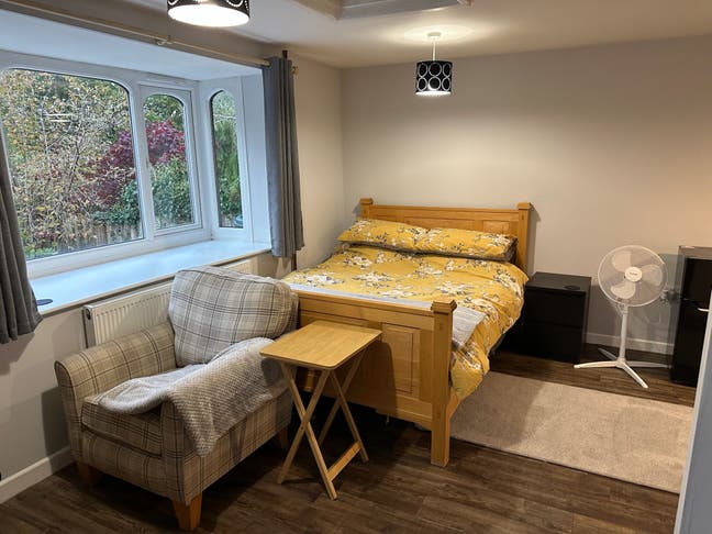 Self contained detached annexe in Hythe SO45 Main Photo