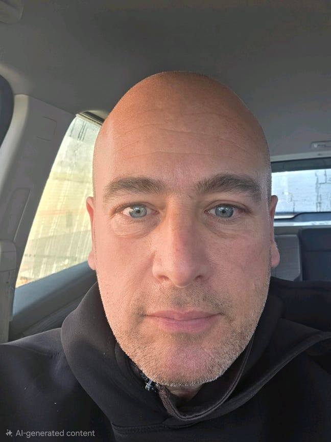 Looking for room  Main Photo