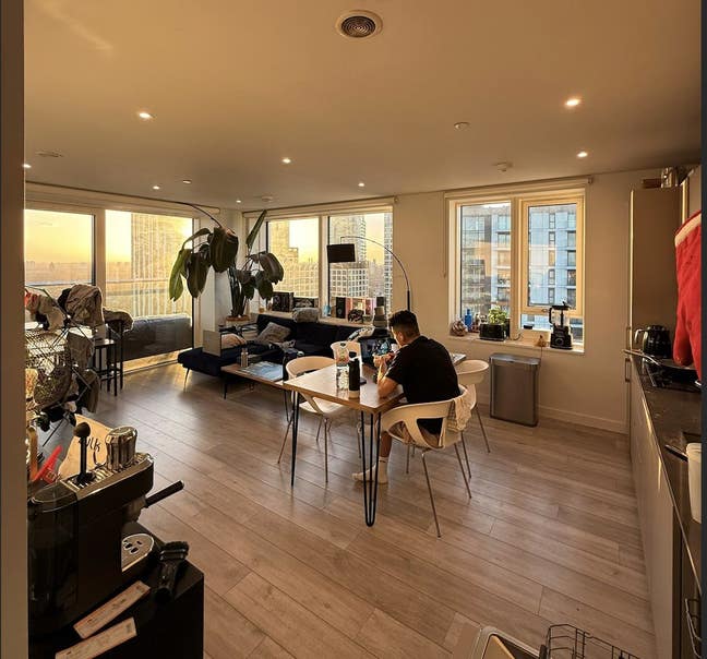 Bedroom with En Suite in Elephant and Castle Main Photo