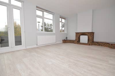 3 Bedroom Maisonette to Rent  Main Photo