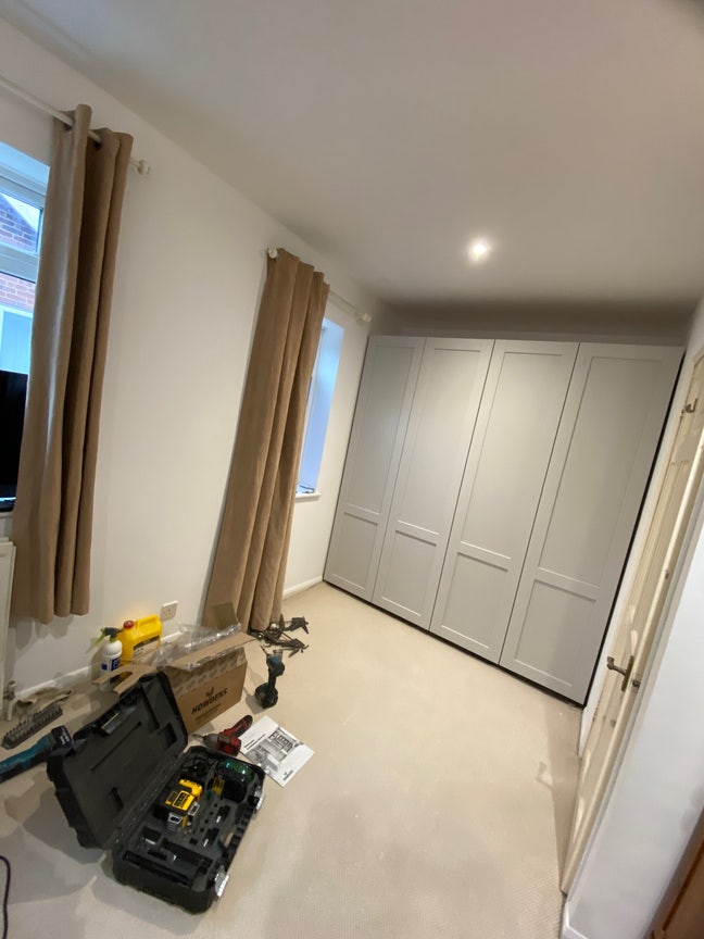 Double room in modern house  Main Photo