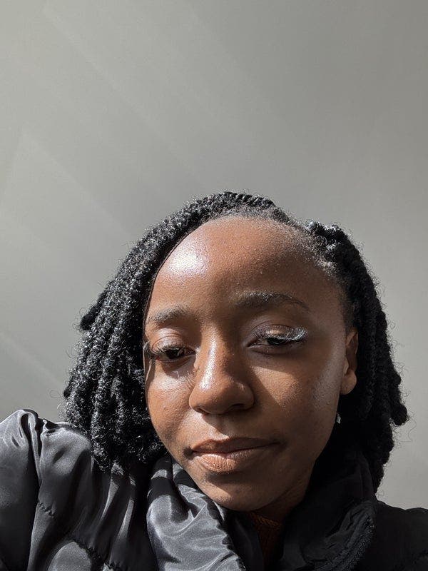 Professional Female seeks a double room Main Photo